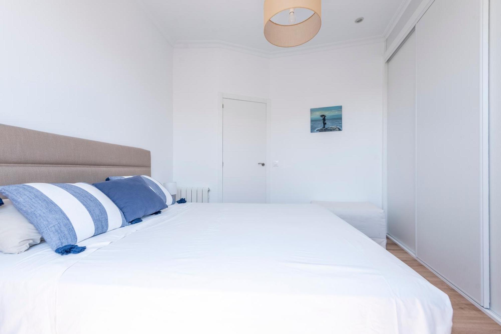 Alcala Street View Apartment มาดริด ภายนอก รูปภาพ