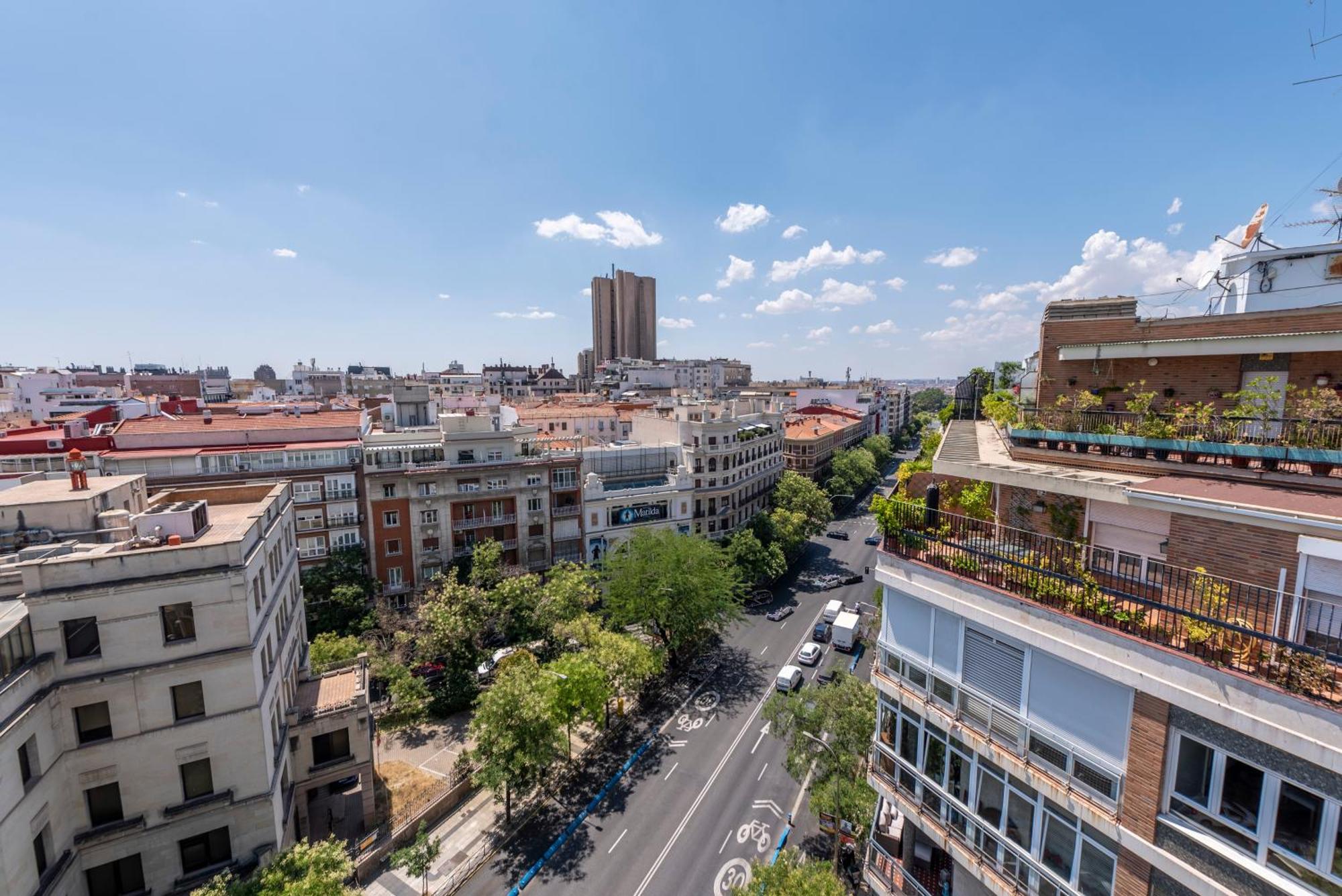 Alcala Street View Apartment มาดริด ภายนอก รูปภาพ